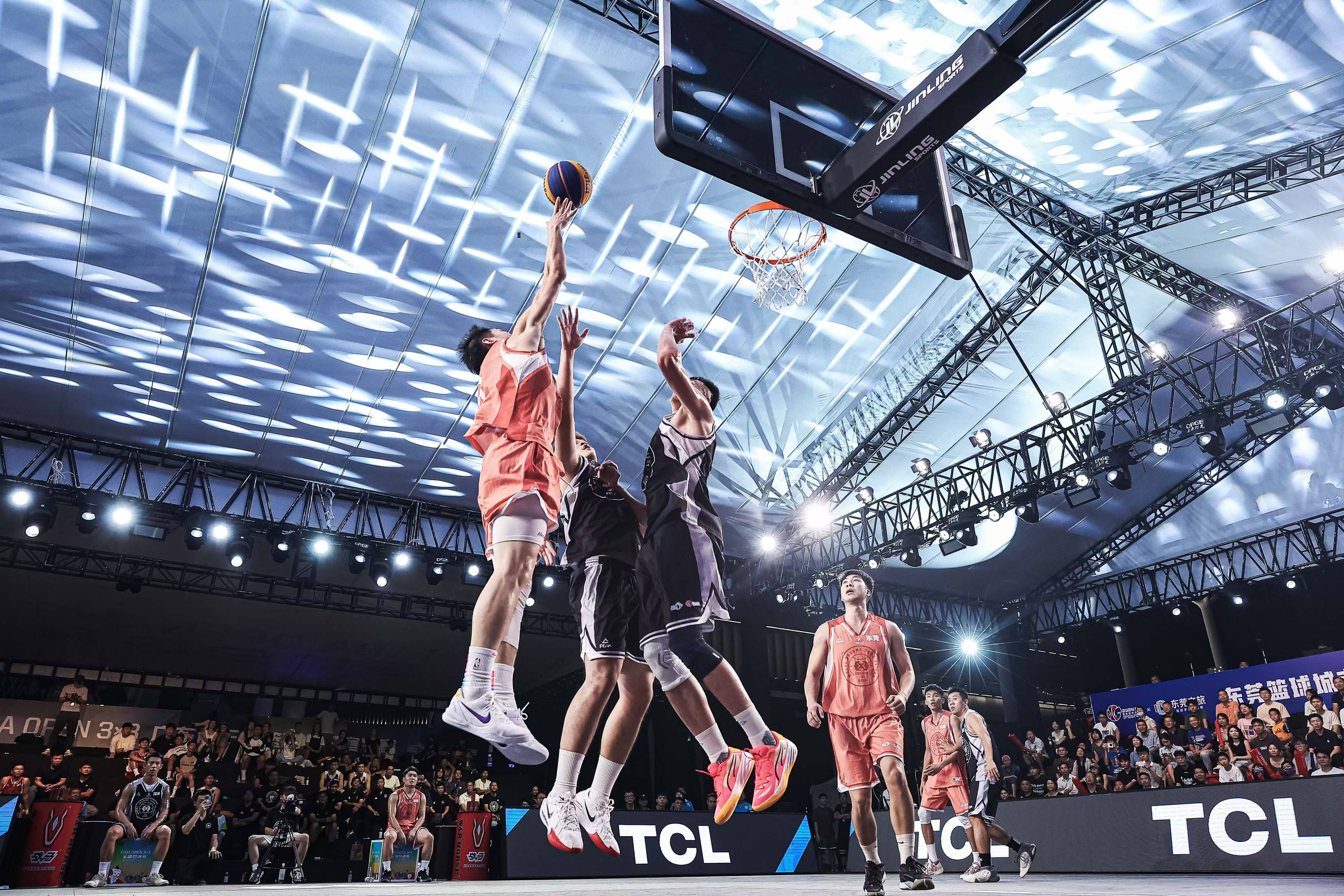 篮球国际锦标赛强队相争角逐冠军 篮球国际锦标赛强队相争角逐冠军