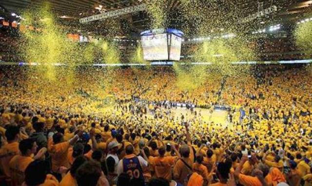 包含球场风云:勇士队主场取胜,晋级总决赛的词条 包含球场风云:勇士队主场取胜,晋级总决赛的词条