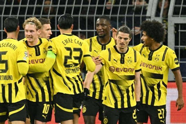 关于多特蒙德主场告捷，继续稳坐积分榜首位的信息