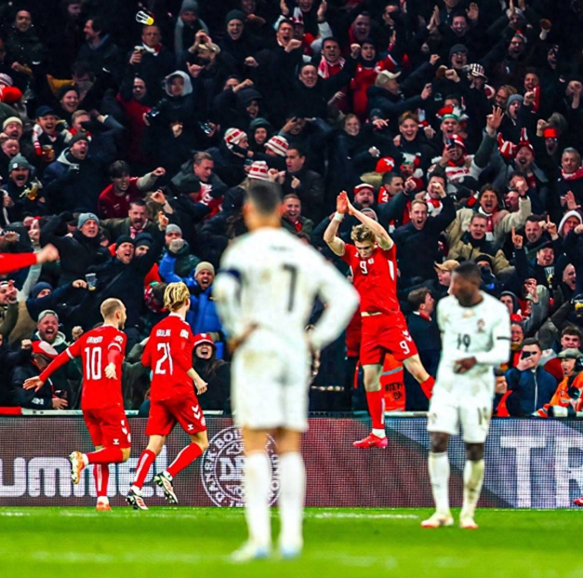 欧国联比赛中各支球队实力对决，激情澎湃的简单介绍