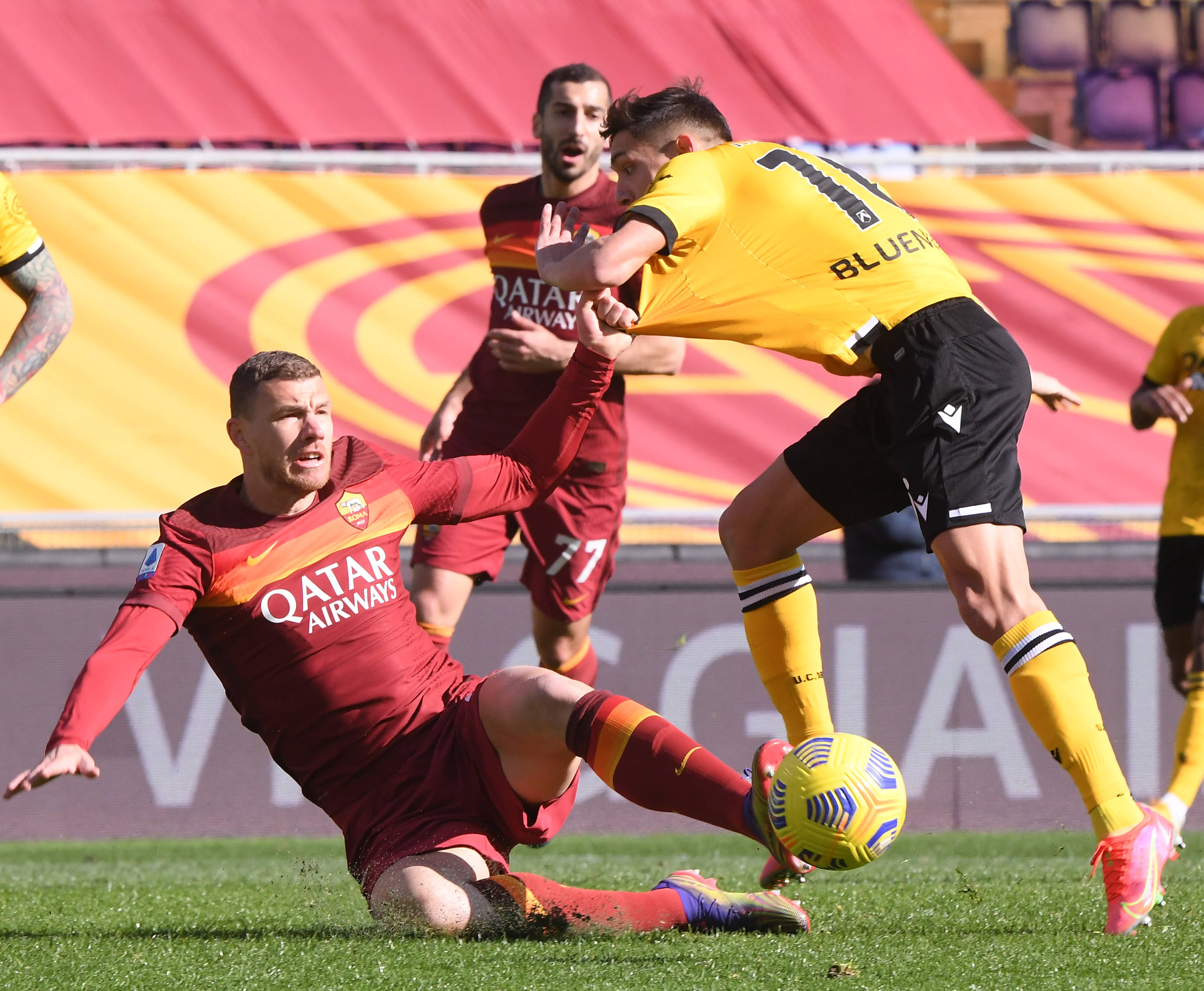 乌迪内斯主场大胜,萨索洛落败 乌迪内斯主场大胜,萨索洛落败