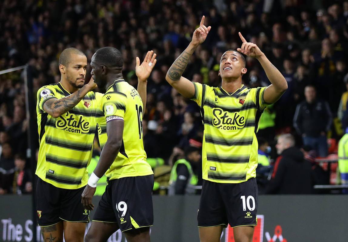 利兹联力克沃特福德,恩凯西亚取得进球的简单介绍 利兹联力克沃特福德,恩凯西亚取得进球的简单介绍