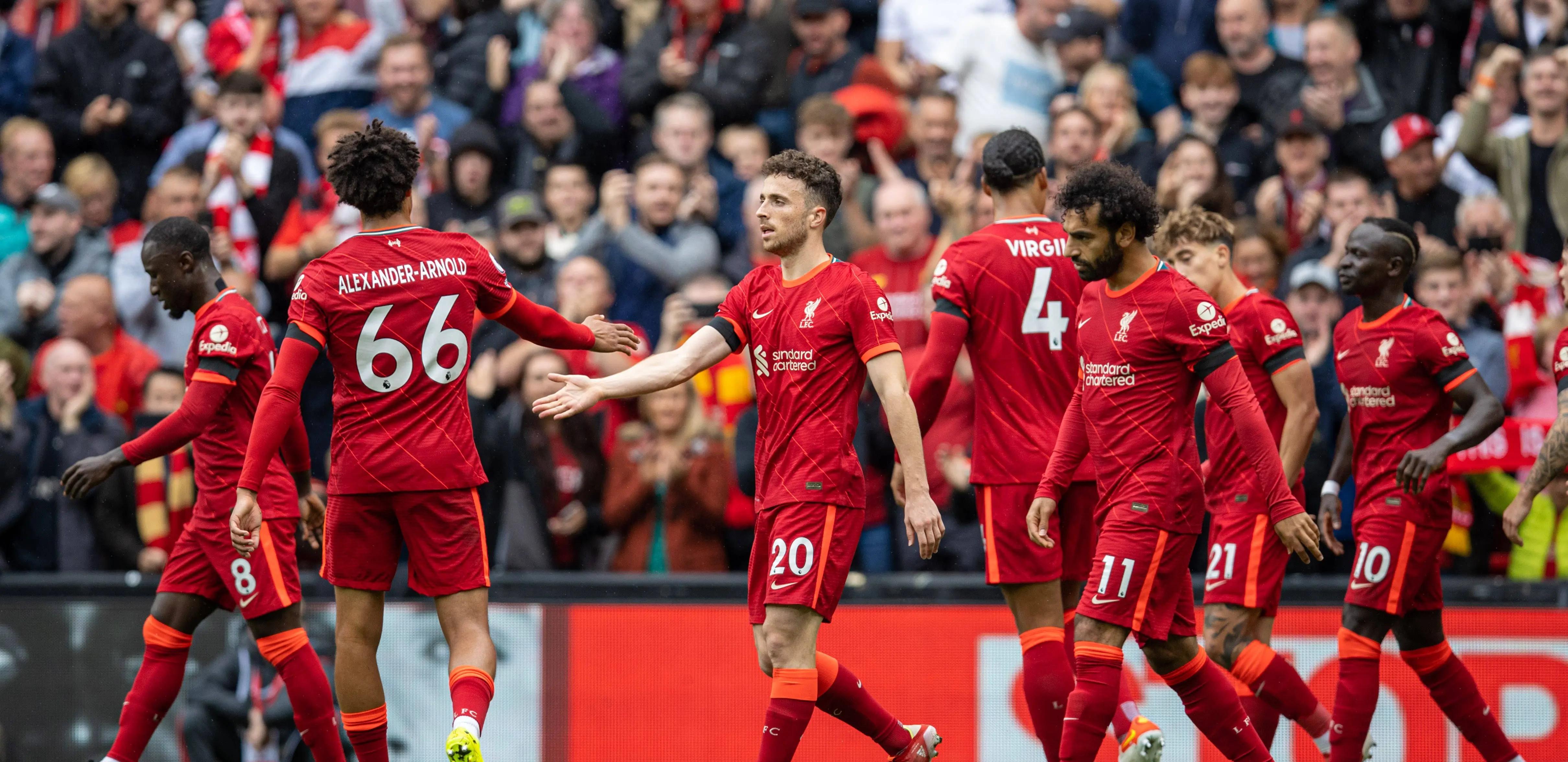 欧预赛强队对阵硝烟四起，球场上对决精彩绝伦的简单介绍