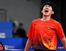 乌干达升龙国手强势逆袭，收获举重比赛金牌