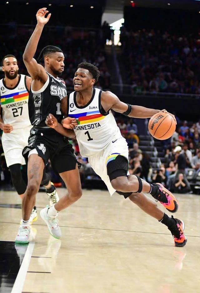 包含鹈鹕惜败森林狼,威廉森分不敌软铅笔的词条 包含鹈鹕惜败森林狼,威廉森分不敌软铅笔的词条