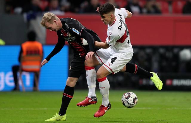 斯图加特主场战胜弗赖堡,实现连胜 斯图加特主场战胜弗赖堡,实现连胜