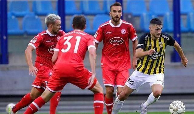 激情碰撞：欧洲联赛精彩纷呈的简单介绍