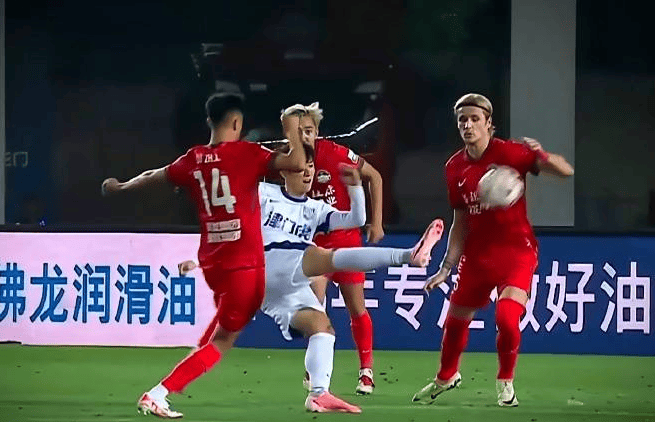 河南队以强势夺冠,实力超群 河南队以强势夺冠,实力超群