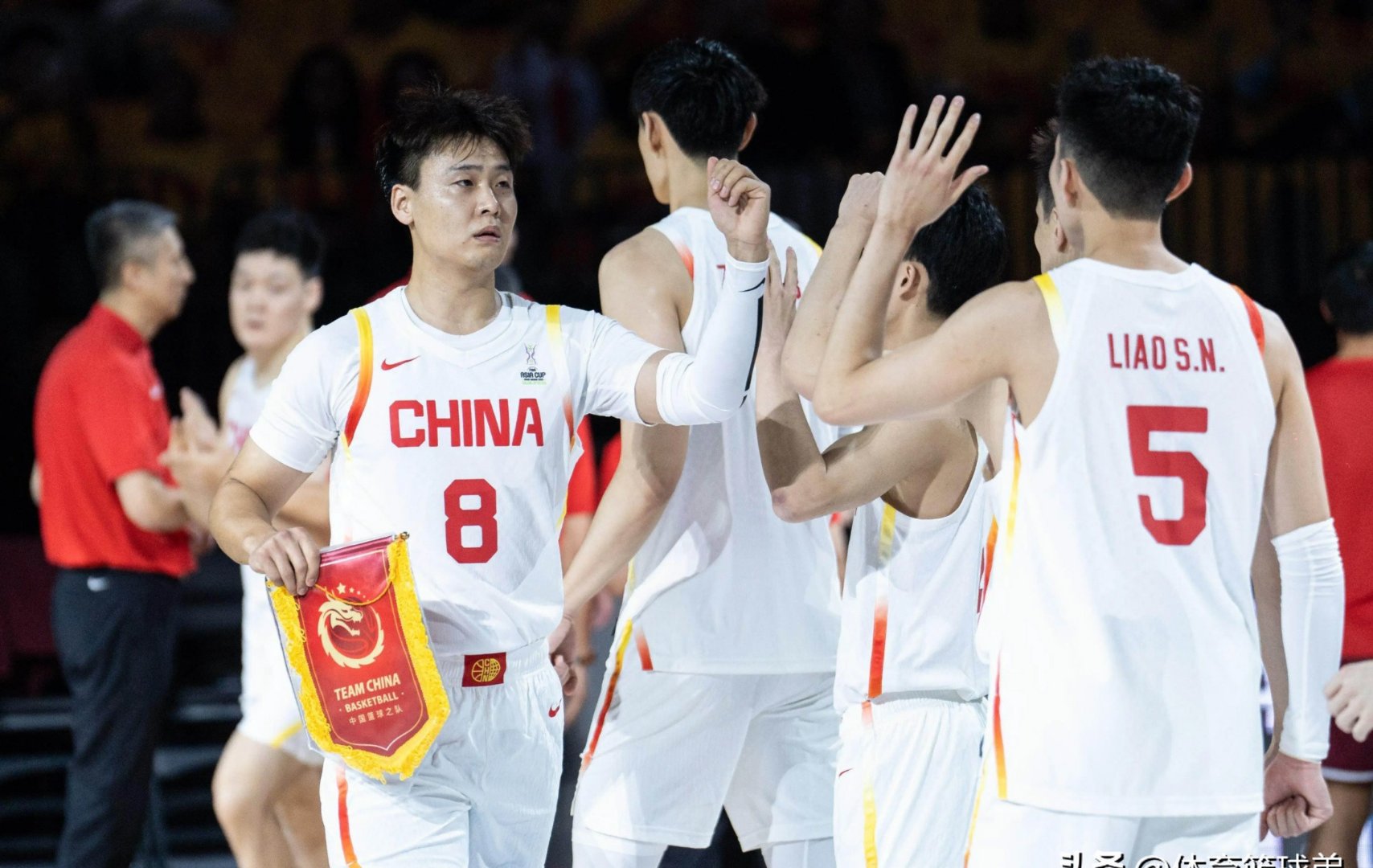 关于山东男篮赢下关键比赛,晋级之路再进一步的信息 关于山东男篮赢下关键比赛,晋级之路再进一步的信息