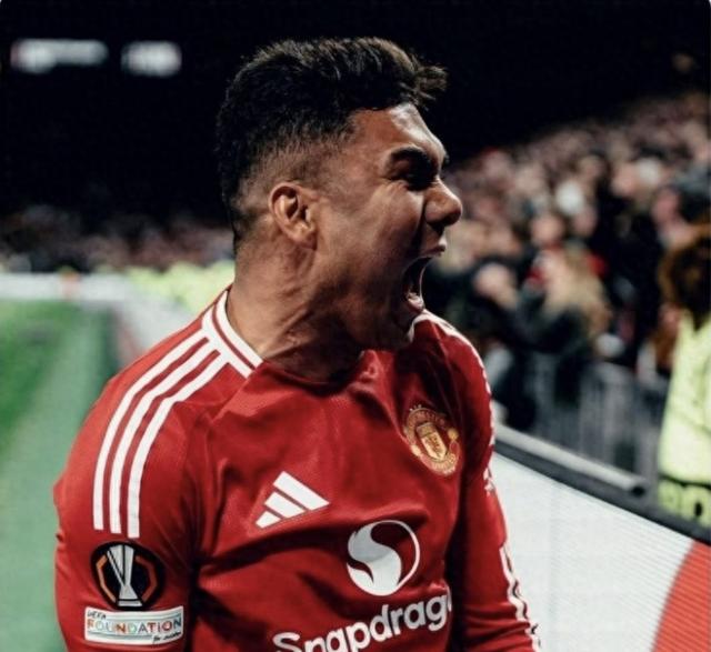 曼联老将回归首秀,立即建功 曼联老将回归首秀,立即建功