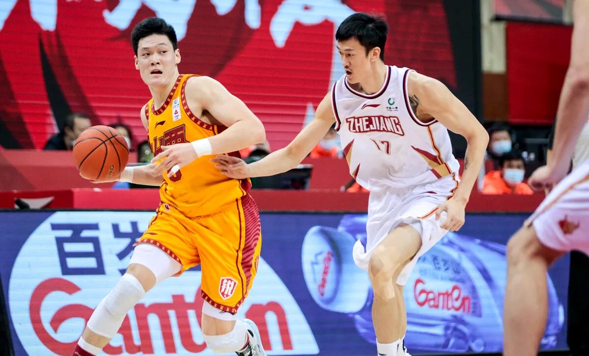 广东大胜山西,半决赛捧起胜利宝座的简单介绍 广东大胜山西,半决赛捧起胜利宝座的简单介绍