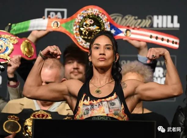 爱尔兰女运动员勇夺拳击比赛桂冠