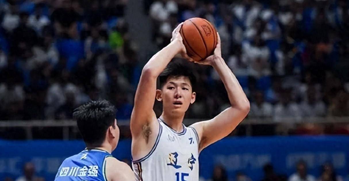 四川金强客胜对手，取得关键胜利