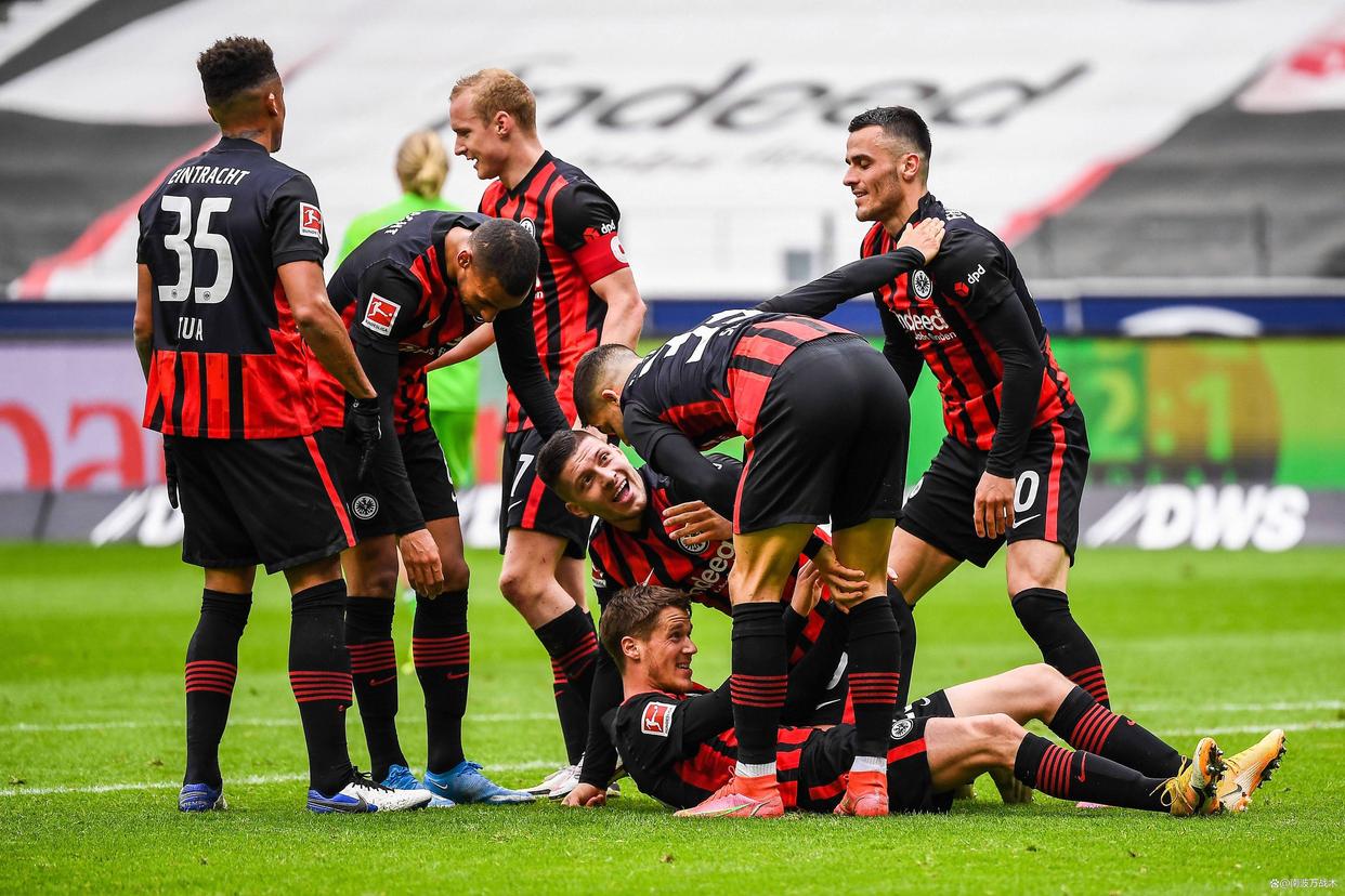 梅因茨客场惨败，德甲保级岌岌可危