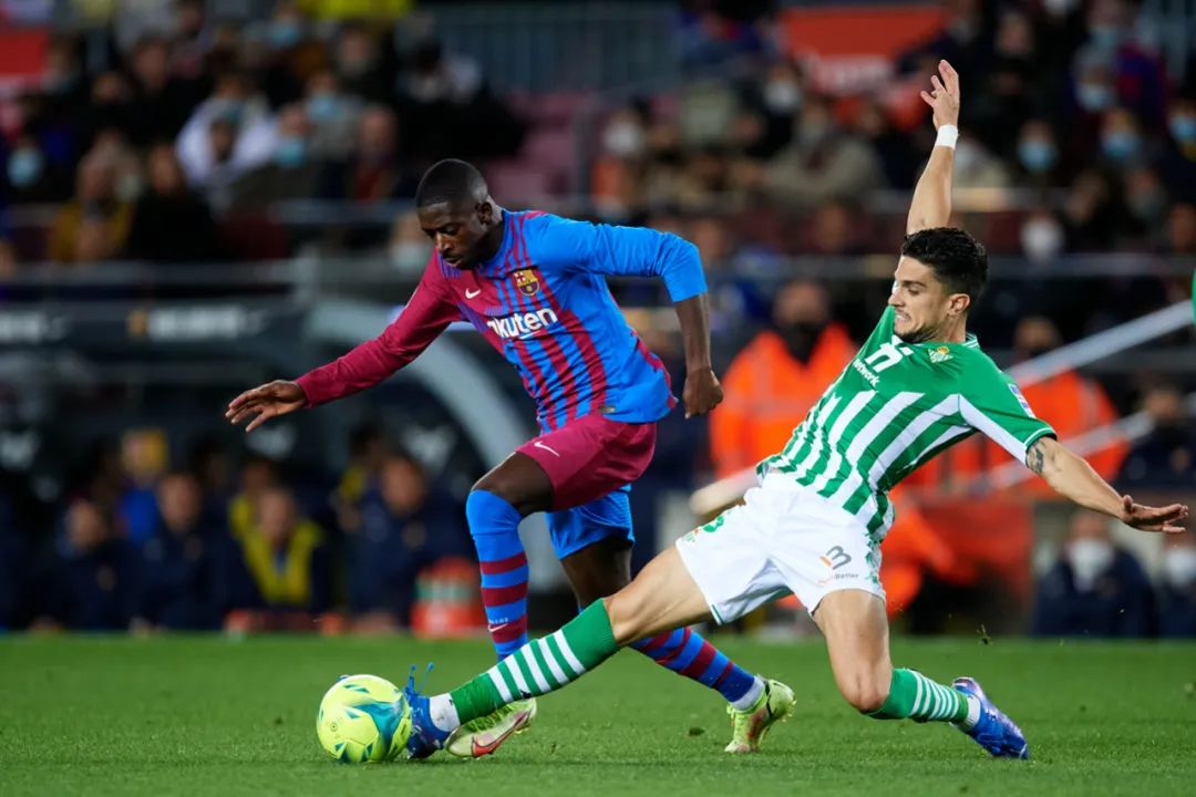 马德里德比未分高下呈现悬念局面的简单介绍