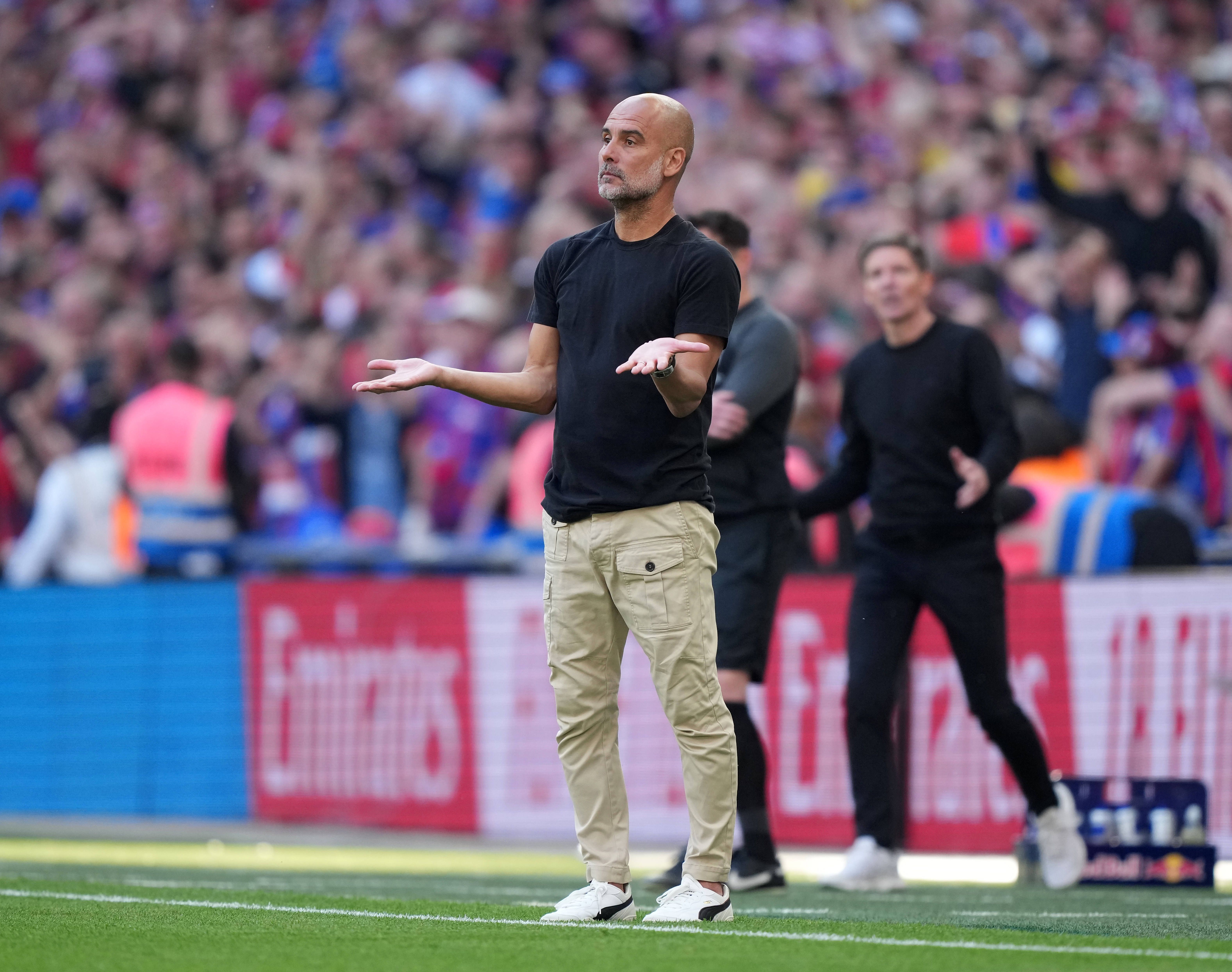 曼城场边指挥展现魅力：战绩稳健领先对手