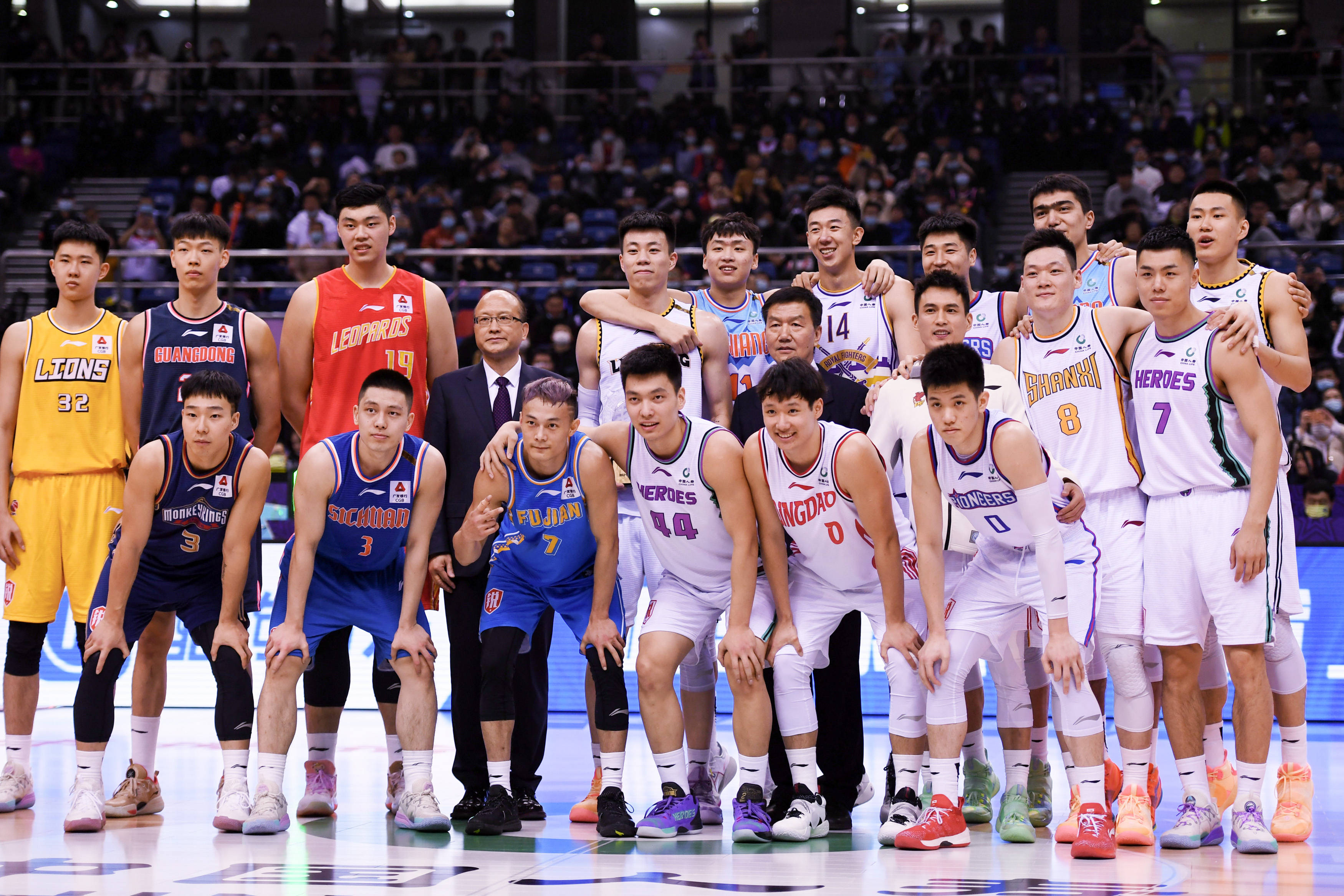 江苏兴起强队突围CBA全明星赛 江苏兴起强队突围CBA全明星赛