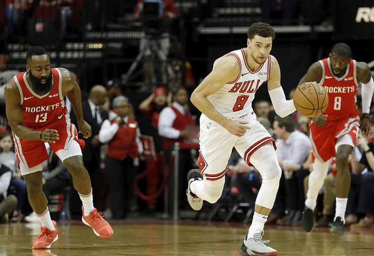 公牛轻取江苏队，保罗状态火热的简单介绍