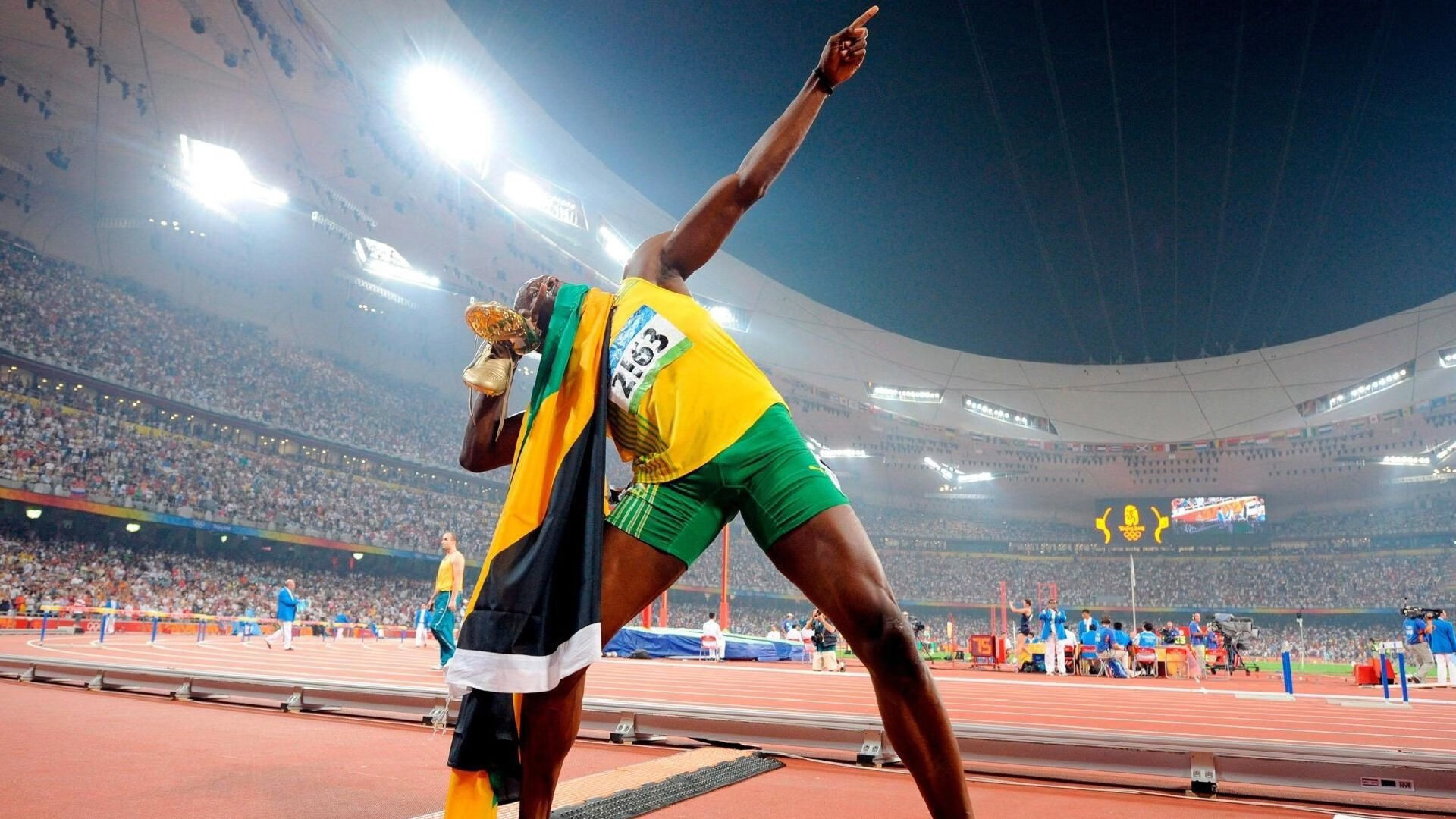 英雄迟暮的最后封印，皮克如何用一顶头球，撕掉网红标签